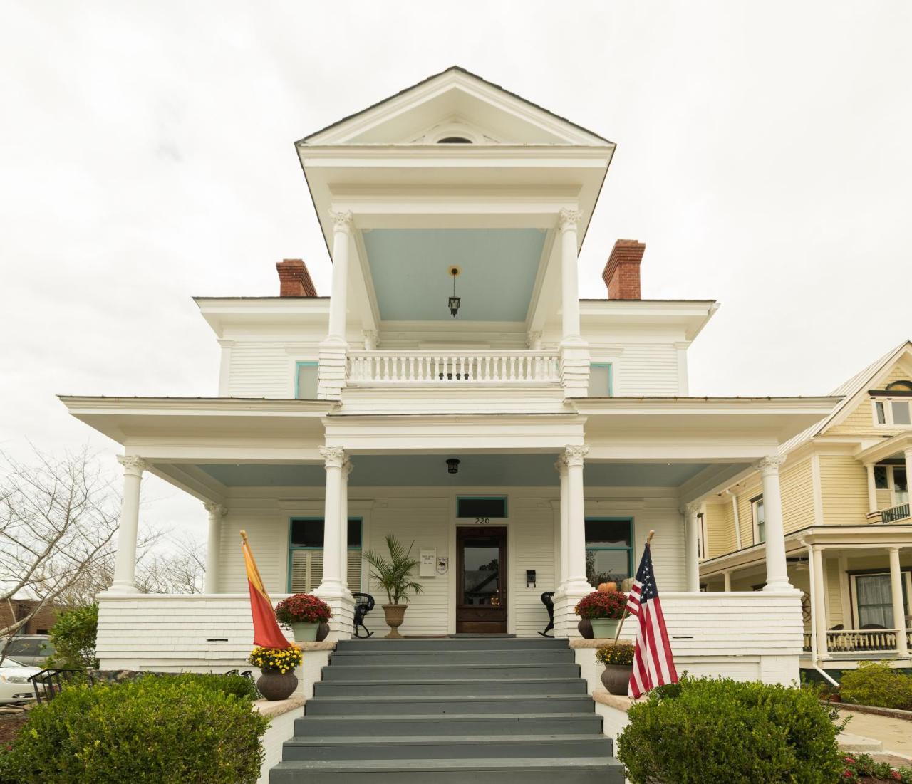 The Jarvis At 220 Bed & Breakfast New Bern Exterior foto