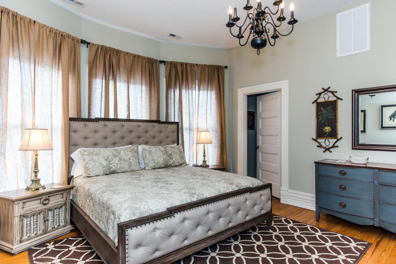 The Jarvis At 220 Bed & Breakfast New Bern Exterior foto